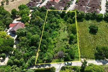 Land for sale in Surasak, Chonburi