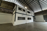 Warehouse / Factory for rent in Racha Thewa, Samut Prakan