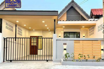 2 Bedroom Townhouse for sale in Surasak, Chonburi
