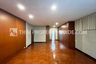 3 Bedroom House for rent in Khlong Toei Nuea, Bangkok near BTS Nana