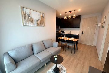 2 Bedroom Condo for rent in NUE District R9, Huai Khwang, Bangkok near MRT Phra Ram 9