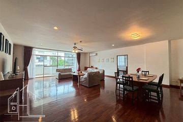3 Bedroom Condo for rent in Aramvej Apartment, Khlong Tan Nuea, Bangkok near BTS Phrom Phong