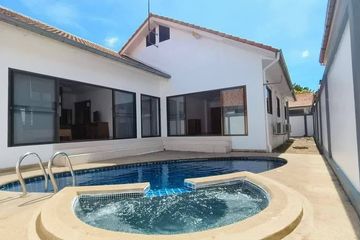 3 Bedroom Villa for rent in Chonburi