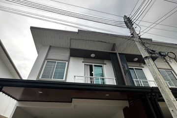 3 Bedroom Townhouse for sale in Phoomtara, Sai Noi, Nonthaburi