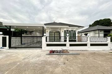 3 Bedroom House for sale in Surasak, Chonburi