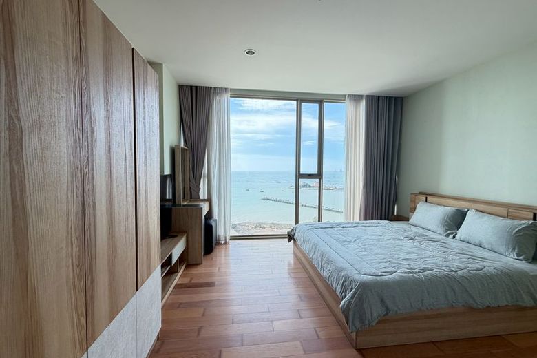 1 Bedroom Condo For Rent