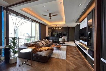 2 Bedroom Condo for rent in Royce Private Residences, Khlong Toei Nuea, Bangkok near BTS Asoke