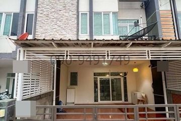 4 Bedroom Townhouse for rent in Anusawari, Bangkok