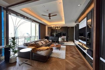 2 Bedroom Condo for rent in Royce Private Residences, Khlong Toei Nuea, Bangkok near BTS Asoke