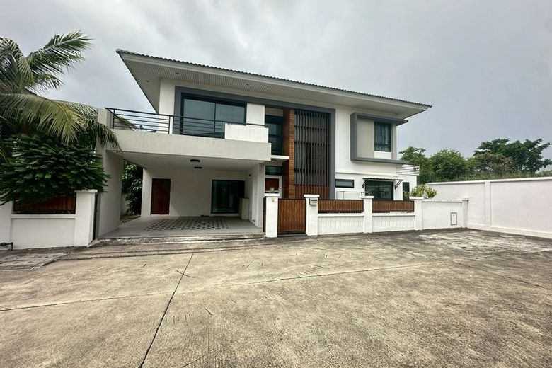 3 Bedroom House For Rent