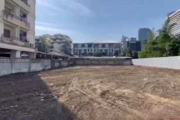 Land for sale in Khlong Tan Nuea, Bangkok near BTS Phrom Phong