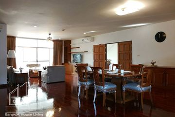 3 Bedroom Apartment for rent in Aramvej Apartment, Khlong Tan Nuea, Bangkok near BTS Phrom Phong