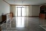 3 Bedroom Apartment for rent in Baan Vichien, Khlong Tan Nuea, Bangkok