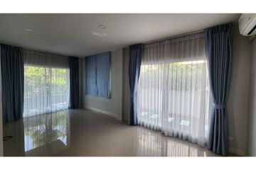 4 Bedroom House for sale in Bang Chan, Bangkok