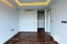 1 Bedroom Condo for sale in The Peak Towers, Nong Prue, Chonburi