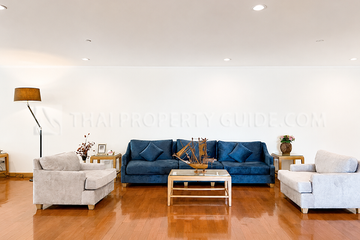 3 Bedroom Apartment for rent in Khlong Toei Nuea, Bangkok near BTS Ploen Chit
