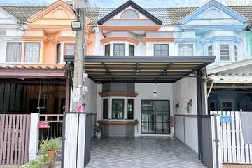 3 Bedroom Townhouse for sale in Krathum Rai, Bangkok