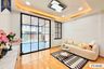 3 Bedroom Townhouse for sale in Tha Raeng, Bangkok