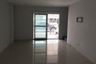 3 Bedroom Townhouse for sale in Tha Raeng, Bangkok