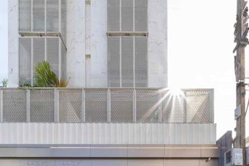 3 Bedroom House for Sale or Rent in Phra Khanong, Bangkok near BTS Ekkamai