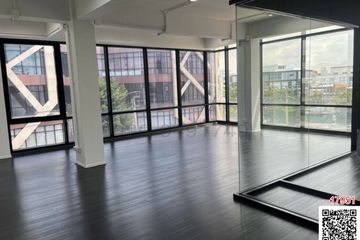 Office for rent in Oak's Office, Bang Na, Bangkok