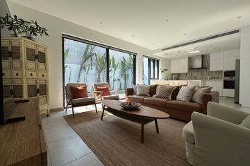 4 Bedroom Villa for rent in Khlong Tan Nuea, Bangkok