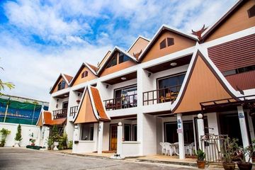 4 Bedroom Townhouse for rent in Nong Prue, Chonburi
