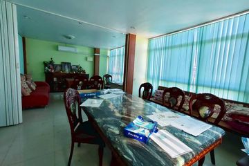 3 Bedroom Commercial for sale in Surasak, Chonburi