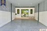 3 Bedroom Townhouse for sale in The Park @ Fashion, Khan Na Yao, Bangkok