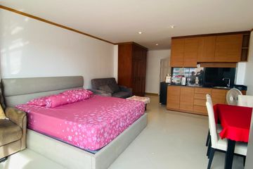 Condo for rent in View Talay Residence 1, Nong Prue, Chonburi