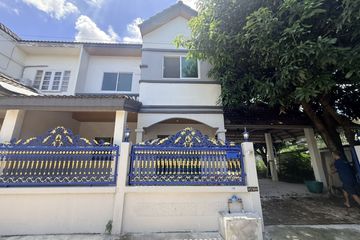 4 Bedroom Townhouse for sale in Tha Kham, Bangkok