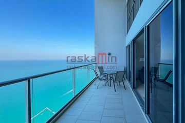 3 Bedroom Condo for sale in Zire Wongamat, Na Kluea, Chonburi