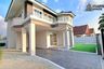 3 Bedroom Villa for sale in Na Kluea, Chonburi