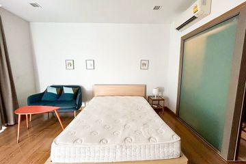 1 Bedroom Condo for rent in Quad Sathon, Thung Wat Don, Bangkok near BTS Chong Nonsi