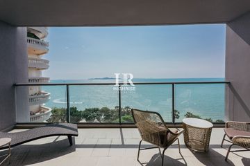 2 Bedroom Condo for sale in Zire Wongamat, Na Kluea, Chonburi