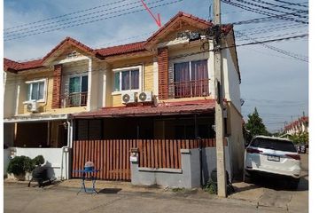 33 Bedroom Townhouse for sale in Thap Yao, Bangkok