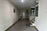 3 Bedroom Townhouse for sale in Tha Raeng, Bangkok