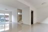 3 Bedroom Townhouse for sale in Bang Chan, Bangkok