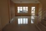 3 Bedroom Townhouse for sale in Bang Chan, Bangkok