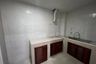Townhouse for sale in Ram Inthra, Bangkok