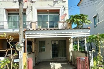 3 Bedroom Townhouse for sale in Hua Mak, Bangkok