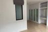 Townhouse for sale in Bang Mot, Bangkok