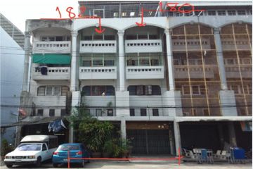 Commercial for sale in Bang Bamru, Bangkok near MRT Bang Yi Khan