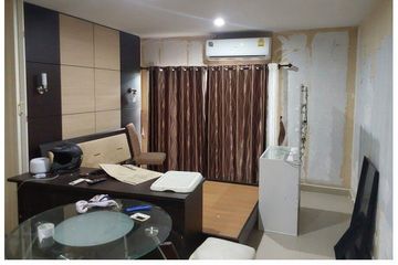 Condo for sale in Bang Wa, Bangkok near MRT Phetkasem 48