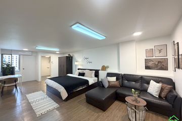 Condo for sale in Srithana Condominium 2, Suthep, Chiang Mai
