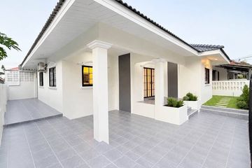 3 Bedroom House for sale in Chokchai Village 5, Nong Prue, Chonburi