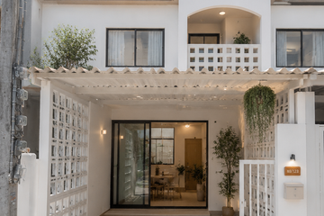 2 Bedroom Townhouse for sale in Nong Irun, Chonburi