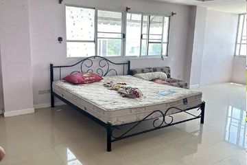 1 Bedroom Condo for sale in Khlong Chan, Bangkok