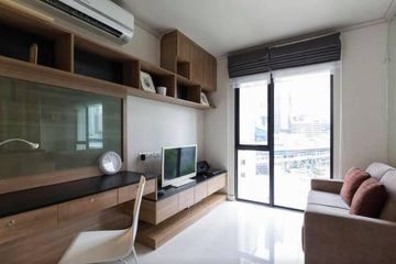 1 Bedroom Condo for rent in Khlong Toei, Bangkok near BTS Asoke