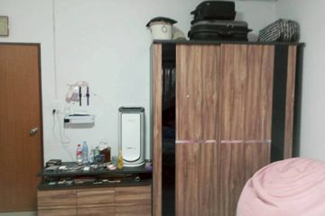 3 Bedroom Townhouse for sale in Baan Tawanthong 3, Nong Khaem, Bangkok